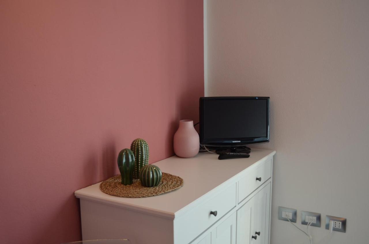 Varennahouse Lory Apt ภายนอก รูปภาพ